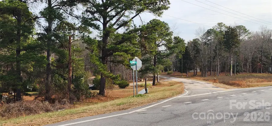 1413 Old Columbia Road, Chester, SC 29706 - #3