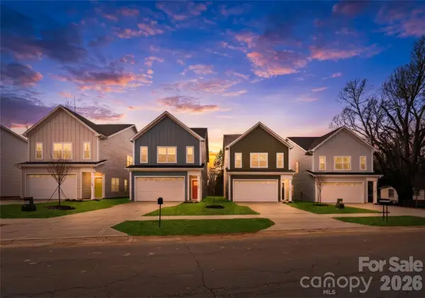2943 Sloan Drive, Charlotte, NC 28208