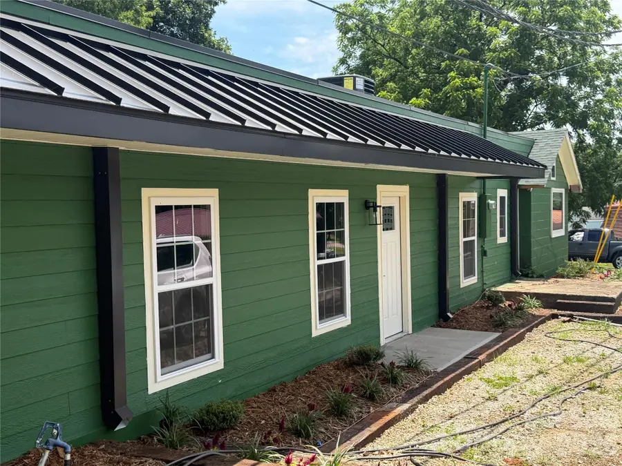 68 Circle Drive, Marion, NC 28752 - #2