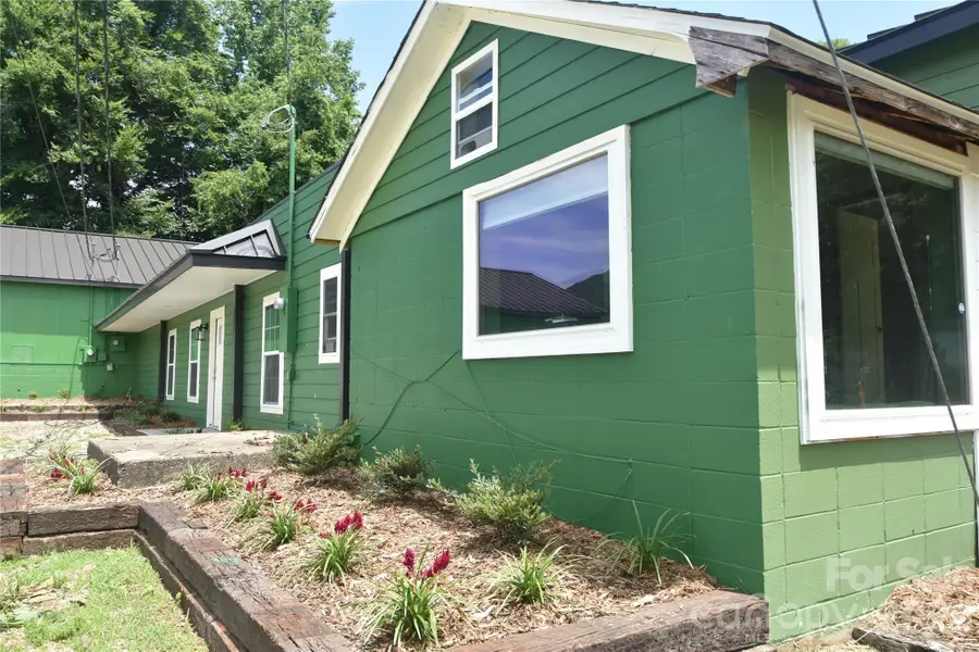 68 Circle Drive, Marion, NC 28752 - #3