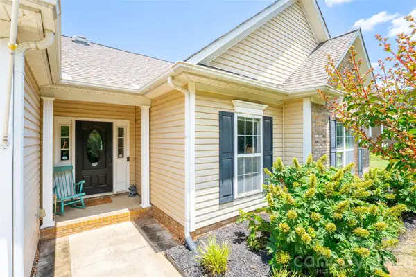311 Winthrow Creek Road, Mooresville, NC 28115