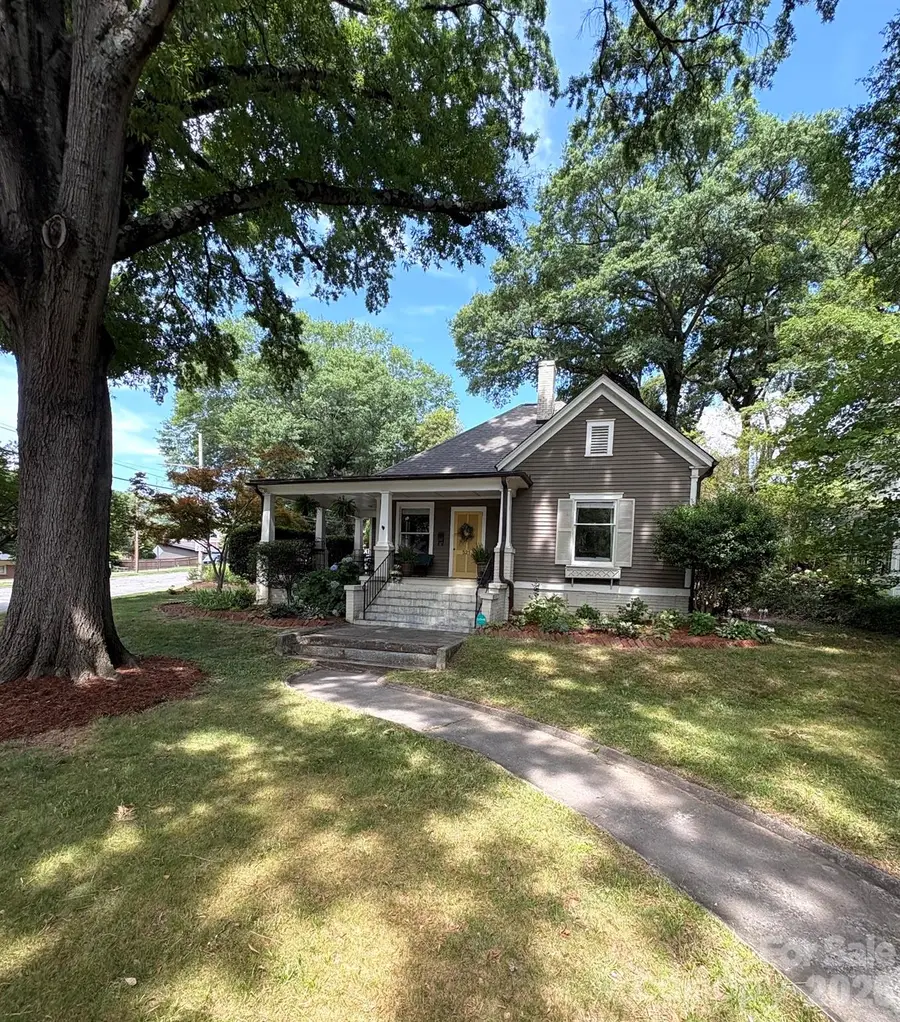 521 S York Street, Gastonia, NC 28052 - #3