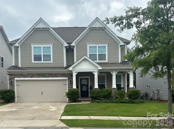 2010 Burton Point Court, Waxhaw, NC 28173