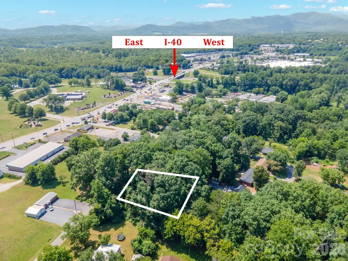 202 Wilson Drive, Morganton, NC 28655 - #1