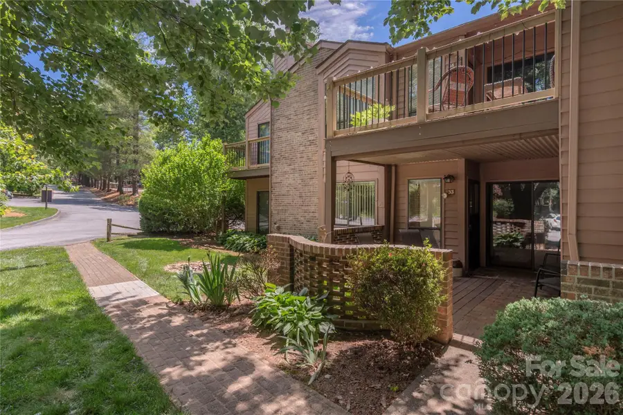 33 Ravencroft Lane #E33, Asheville, NC 28803 - #3