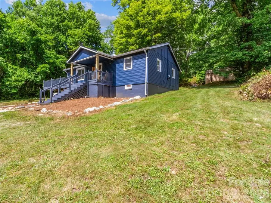 352 Jakes Branch Road, Spruce Pine, NC 28777 - #3