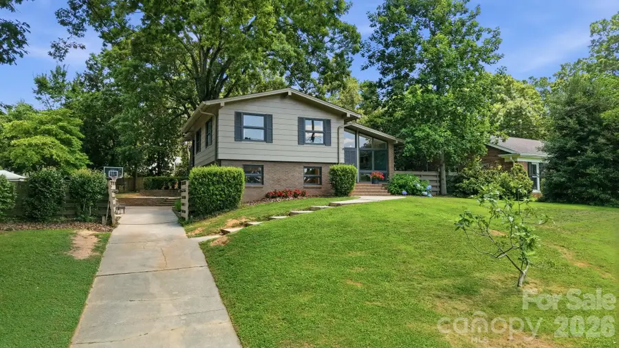 4027 Glenfall Avenue, Charlotte, NC 28210 - #3
