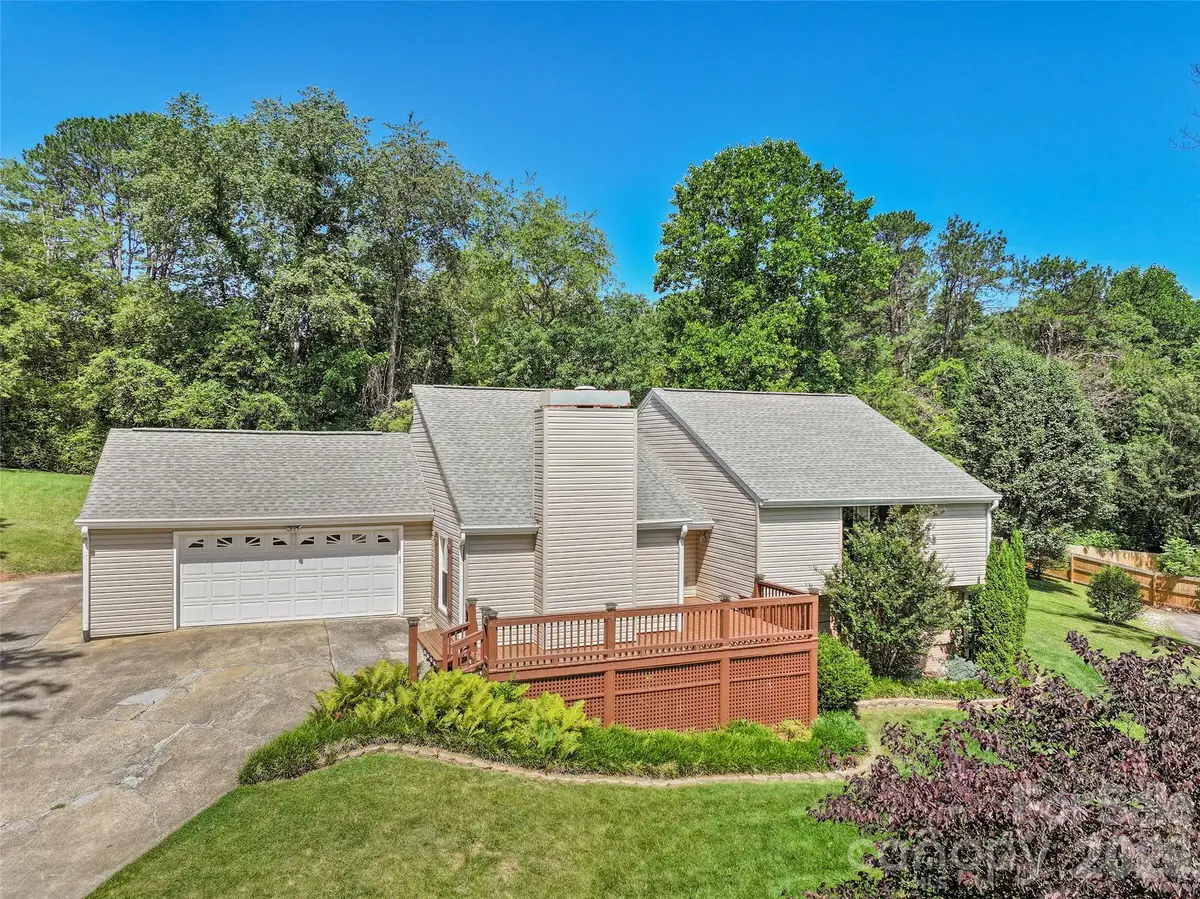 519 Nellie John Drive, Clyde, NC 28721 - #1