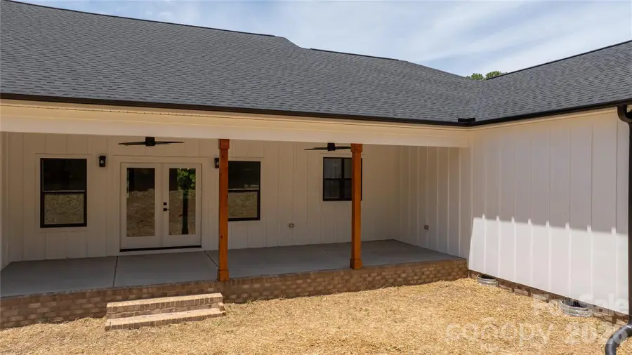 1265 Misty Lane, Hickory, NC 28601 - #3