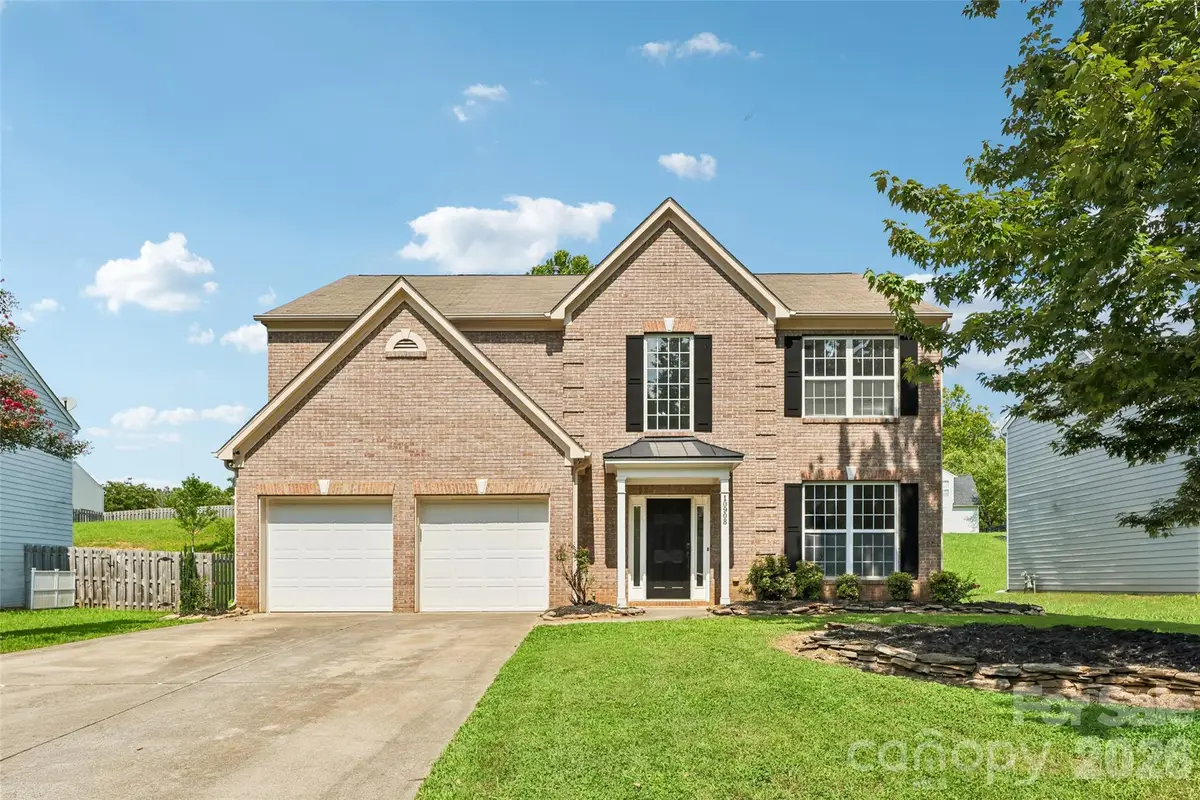 10908 Chastain Parc Drive, Charlotte, NC 28216 - #1