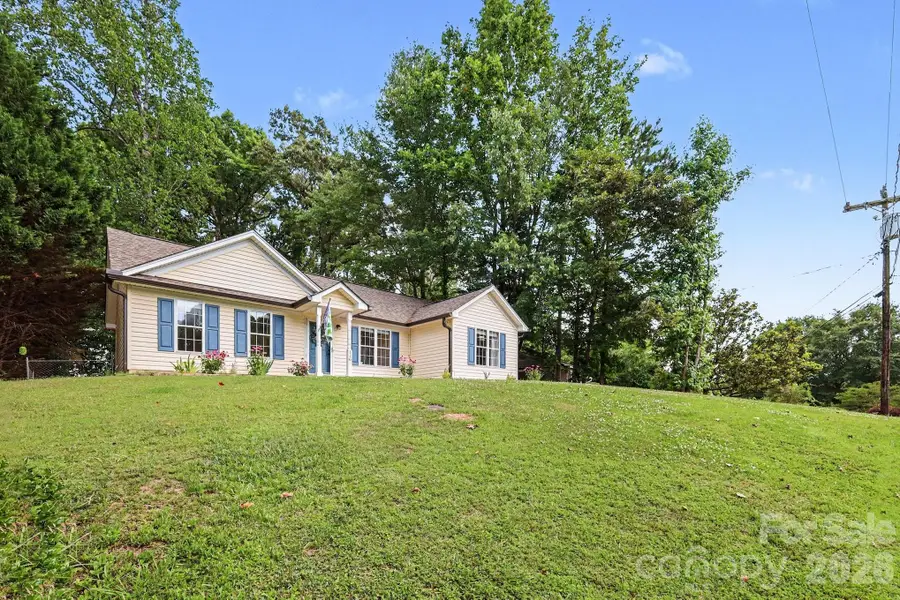 116 Julia Street, Mount Holly, NC 28120 - #3