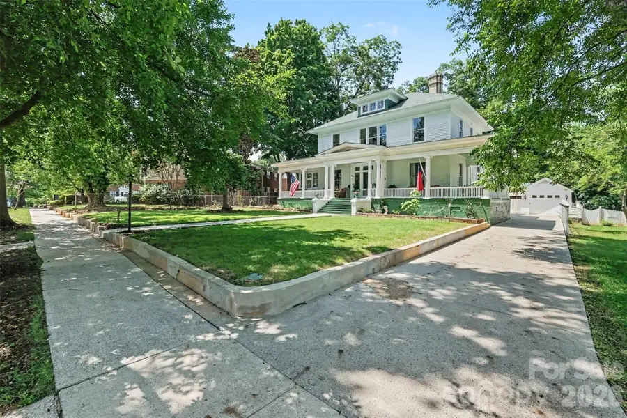 624 Walnut Street, Statesville, NC 28677 - #2
