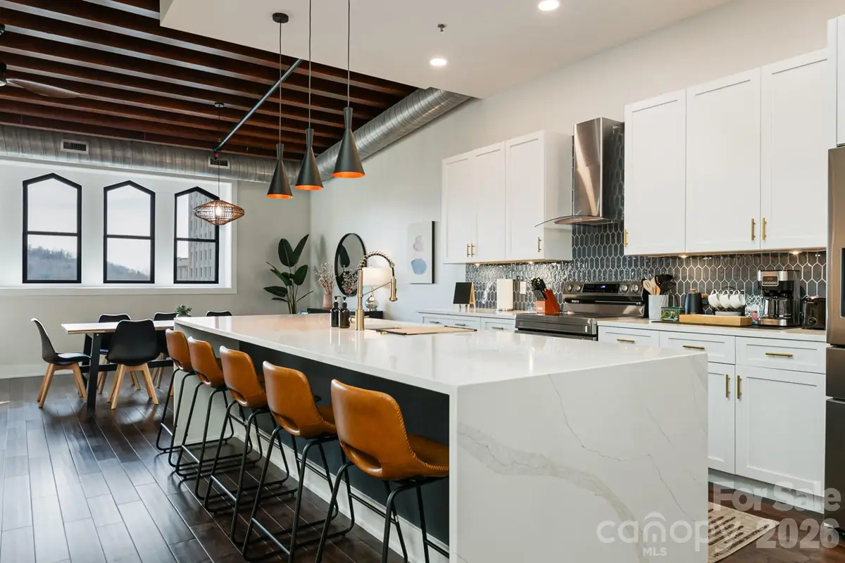 122 College Street #301, Asheville, NC 28801 - #1