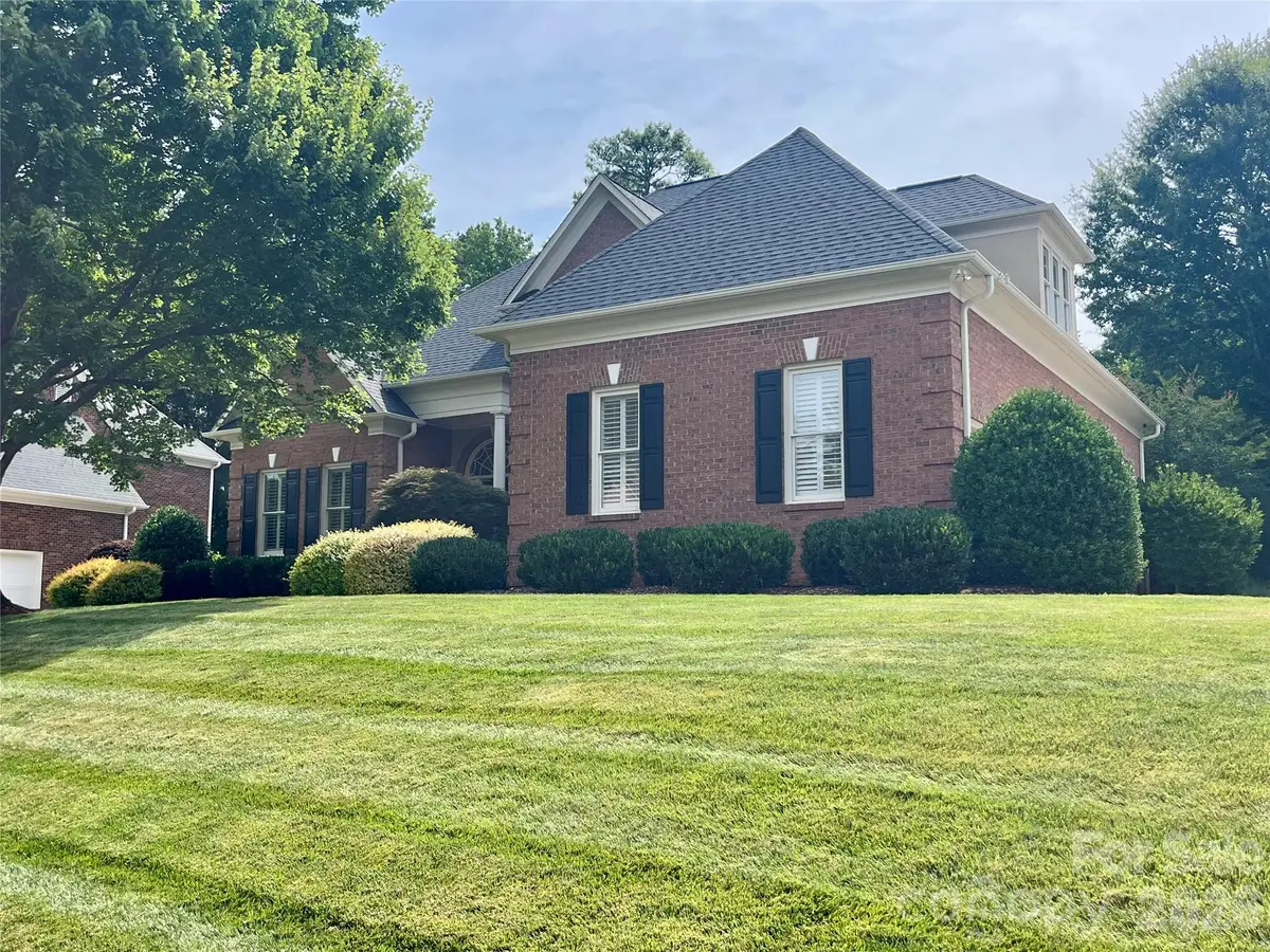 6907 Meadow Run Lane, Charlotte, NC 28277 - #1