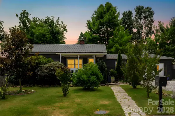 10 Eola Avenue, Asheville, NC 28806