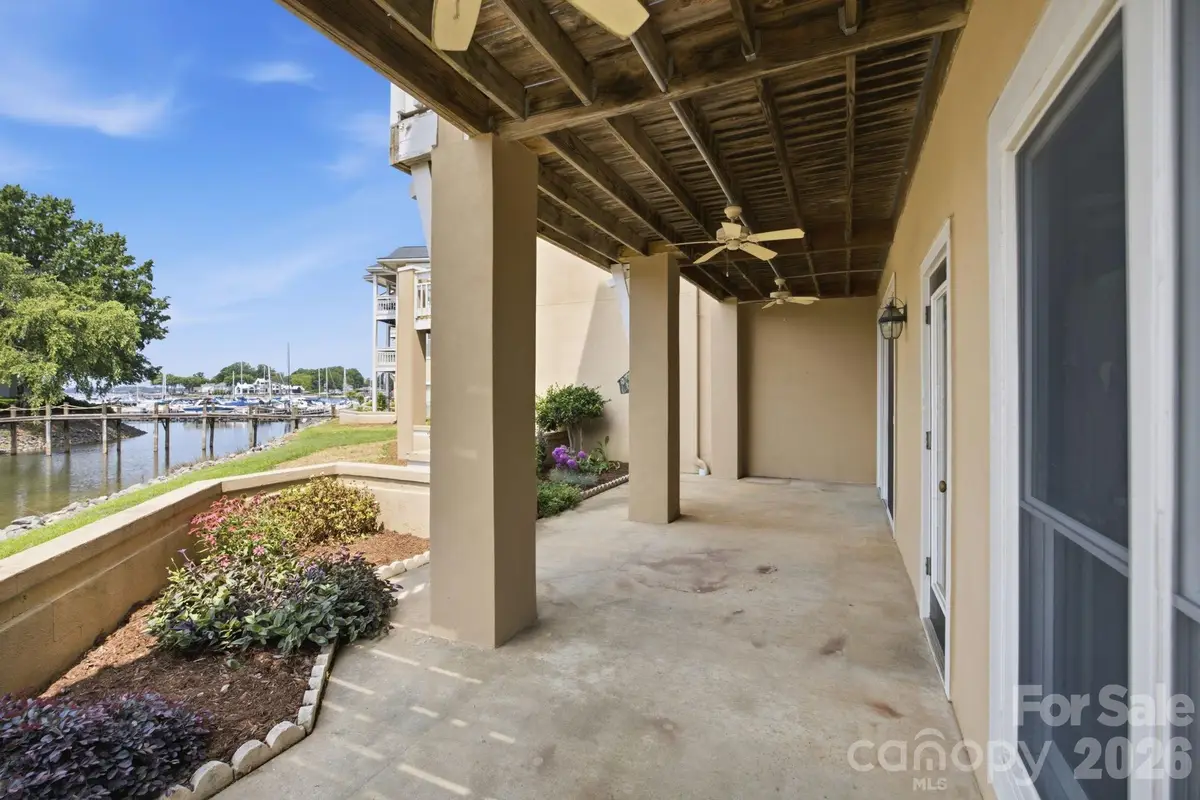 18009 Kings Point Drive, Cornelius, NC 28031 - #1