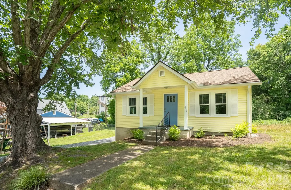 250 Oakdale Street, Brevard, NC 28712 - #1