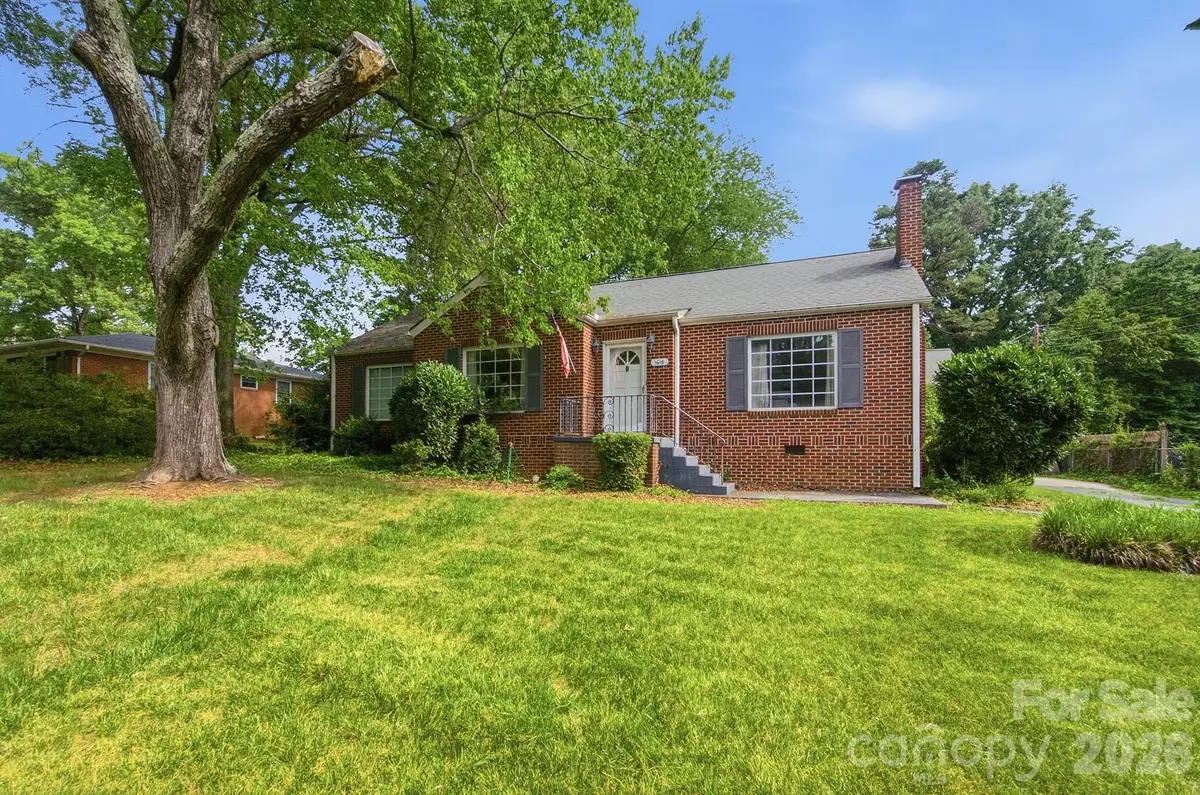 1616 Statesville Boulevard, Salisbury, NC 28144 - #1
