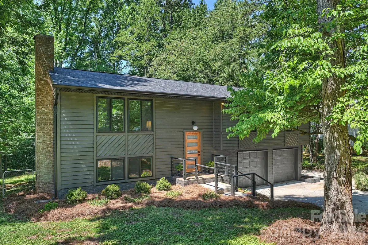 7323 Rollingridge Drive, Charlotte, NC 28211 - #1