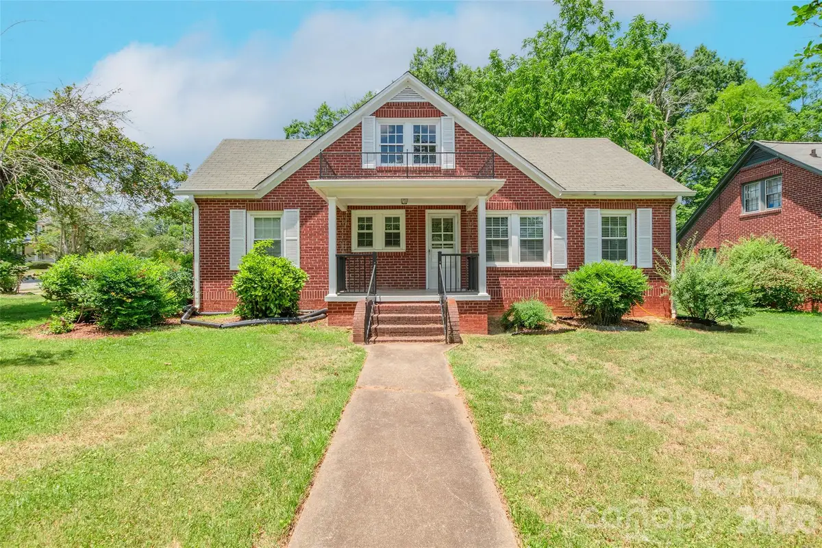168 Park Street, Statesville, NC 28677 - #1