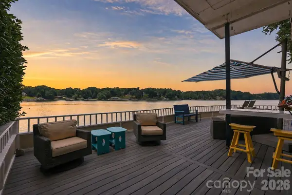 9817 Emerald Point Drive #4, Charlotte, NC 28278