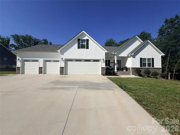 305 Absher Farm Loop, Statesville, NC 28625