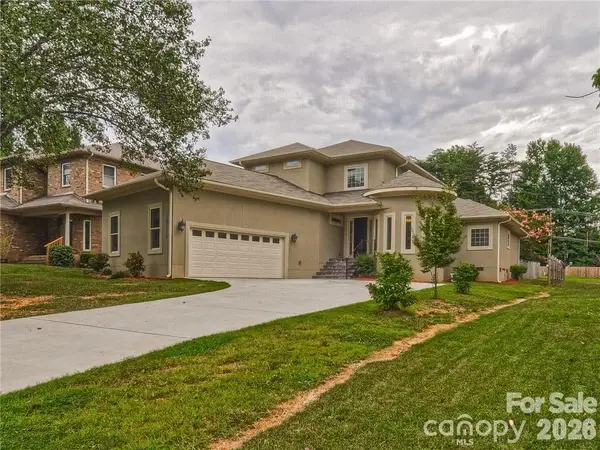 10136 Fairlea Drive, Charlotte, NC 28269