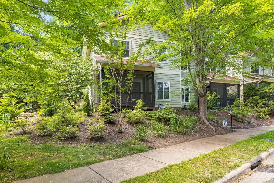 72 Owens Bell Lane, Asheville, NC 28801 - #2