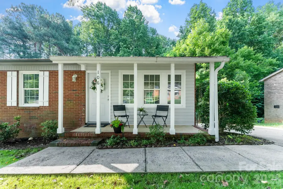 106 Valley Road, York, SC 29745 - #2