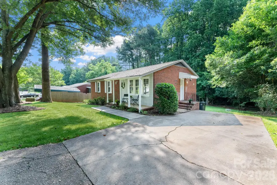 106 Valley Road, York, SC 29745 - #3