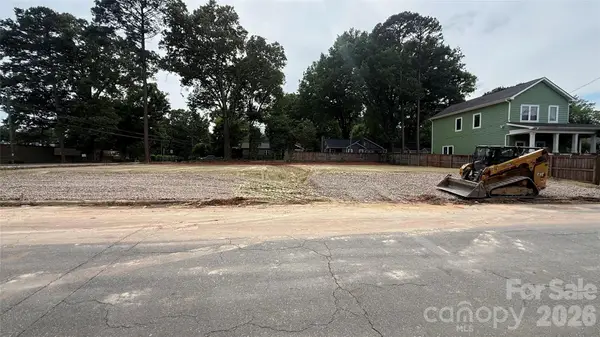 3529 Oakwood Avenue, Charlotte, NC 28205