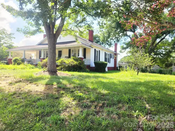29 Brookwood Avenue Nw, Concord, NC 28025