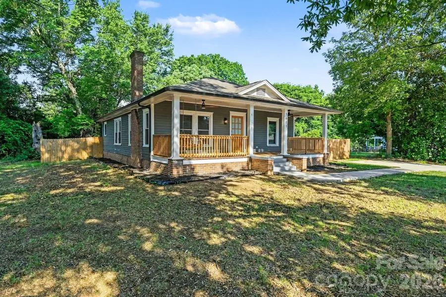 1601 Lawing Road, Charlotte, NC 28216 - #3