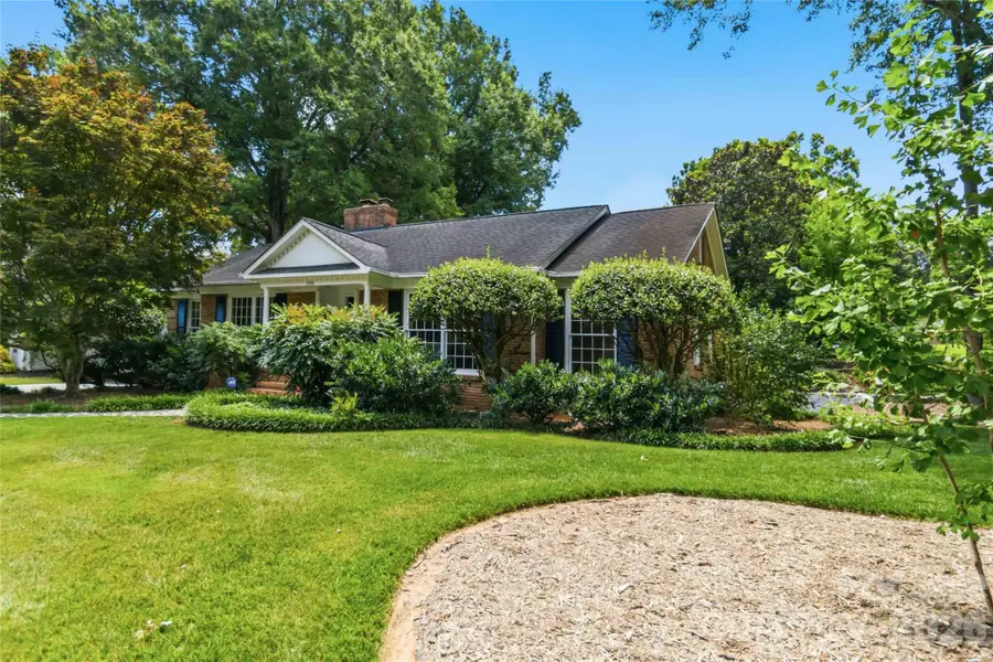 3900 Riverbend Road, Charlotte, NC 28210 - #3