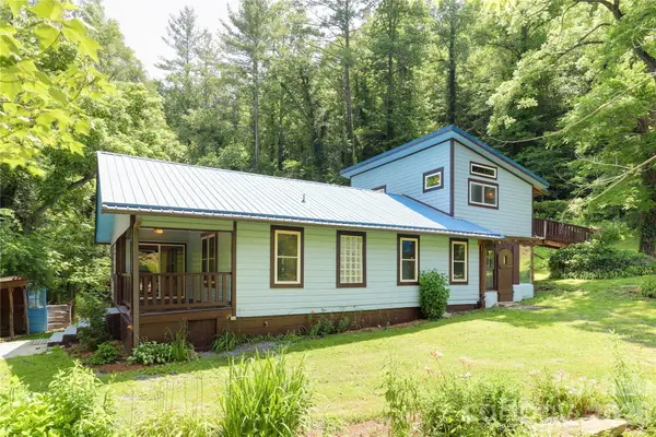 435 Mountain Cove Road, Marshall, NC 28753