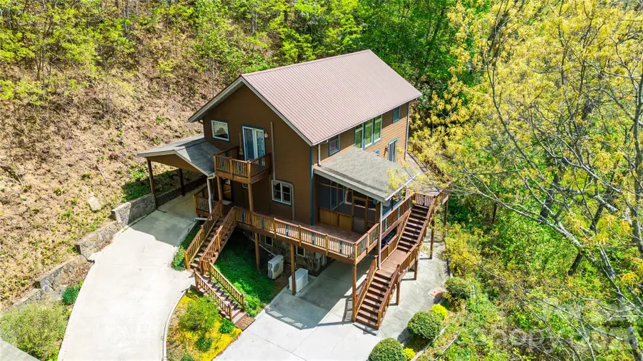 1602 Forest Run Road, Whittier, NC 28789 - #2