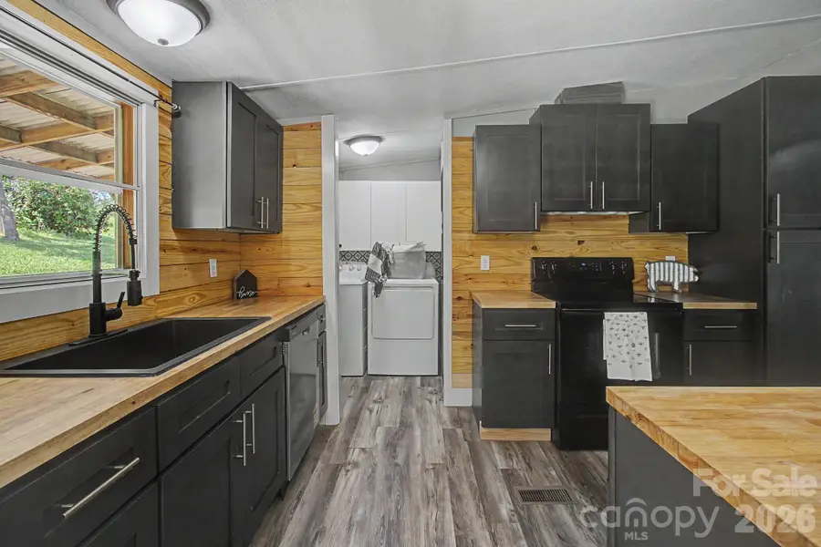 1011 Reed Street, Woodfin, NC 28804 - #2