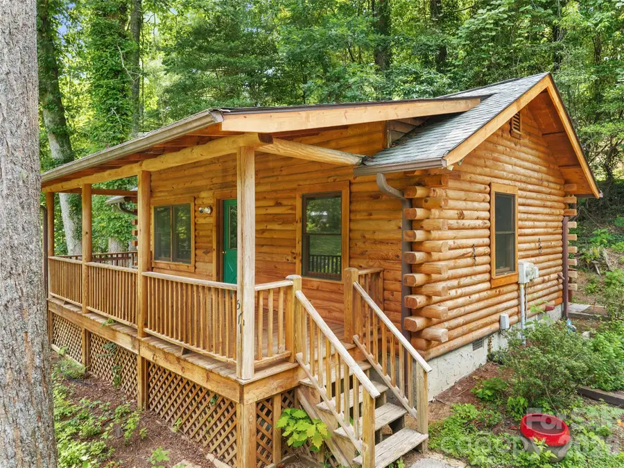 549 Henderson Street, Saluda, NC 28773 - #2