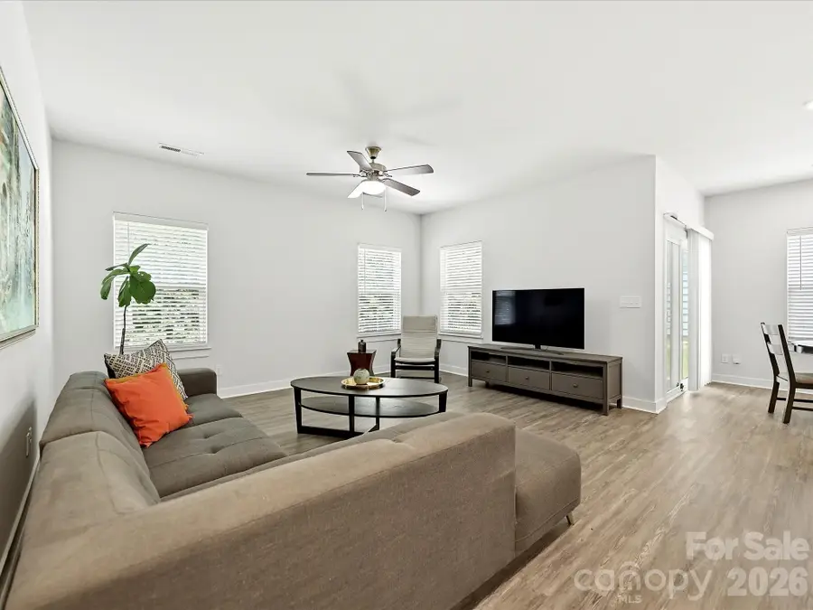 10038 Lilac Court, Charlotte, NC 28215 - #3