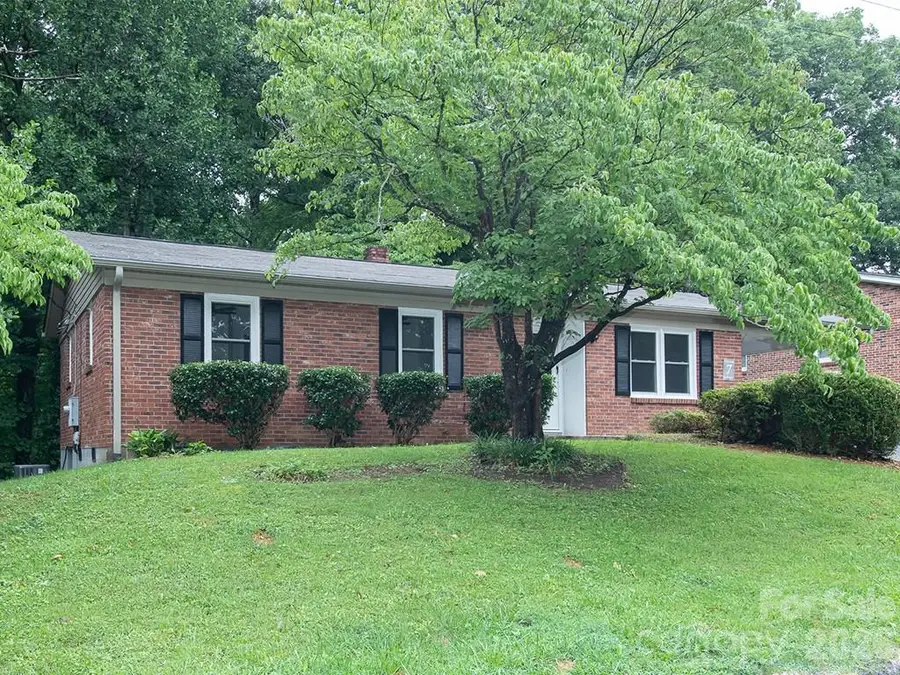 7 Brookshire Street Extension, Asheville, NC 28803 - #3
