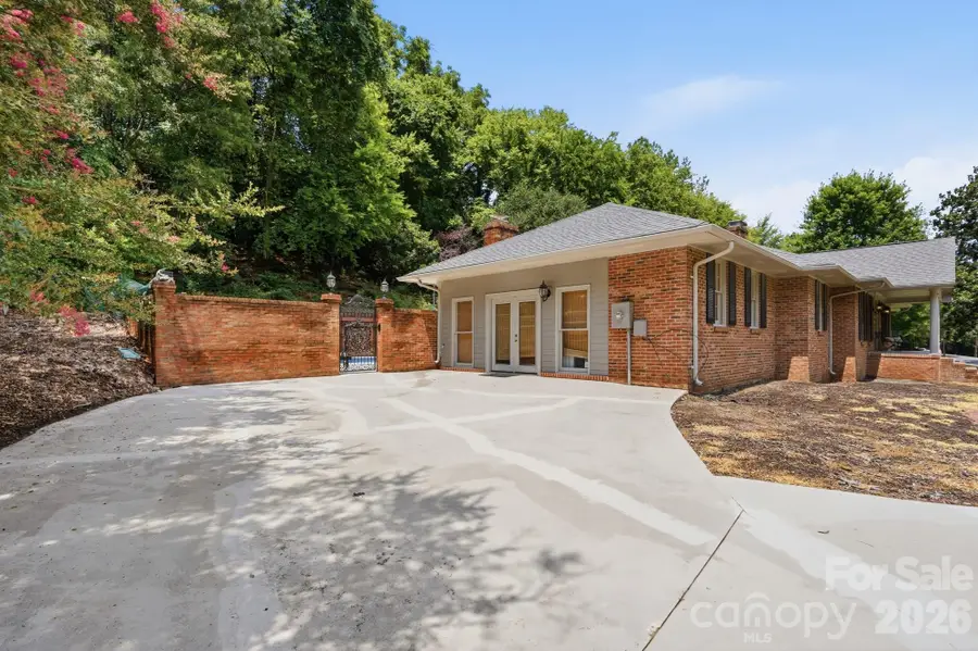 185 Hillcrest Avenue Se, Concord, NC 28025 - #3