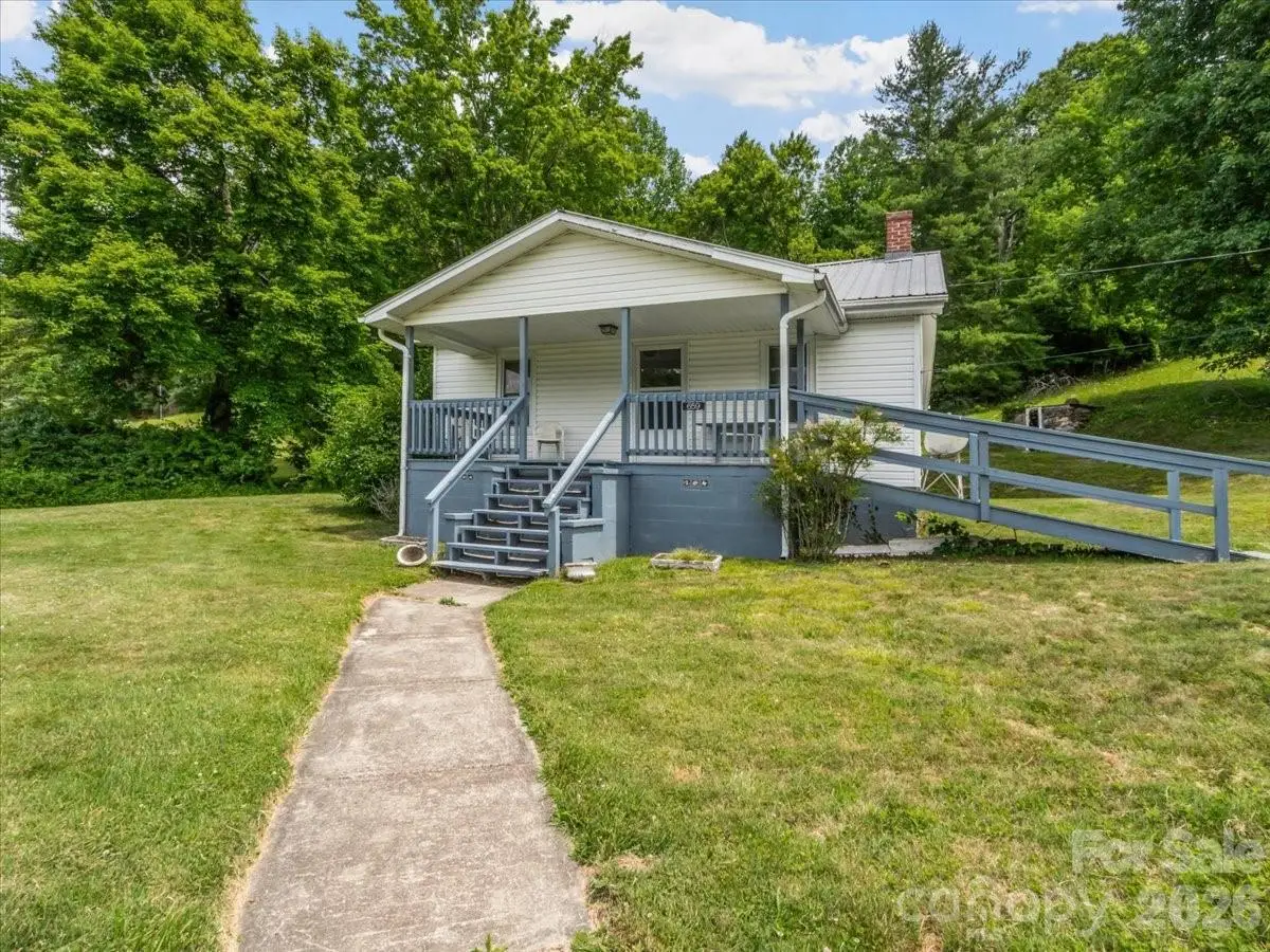 659 Newdale Church Road, Burnsville, NC 28714 - #1