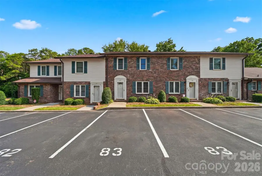 1330 5th Street Ne #83, Hickory, NC 28601 - #2