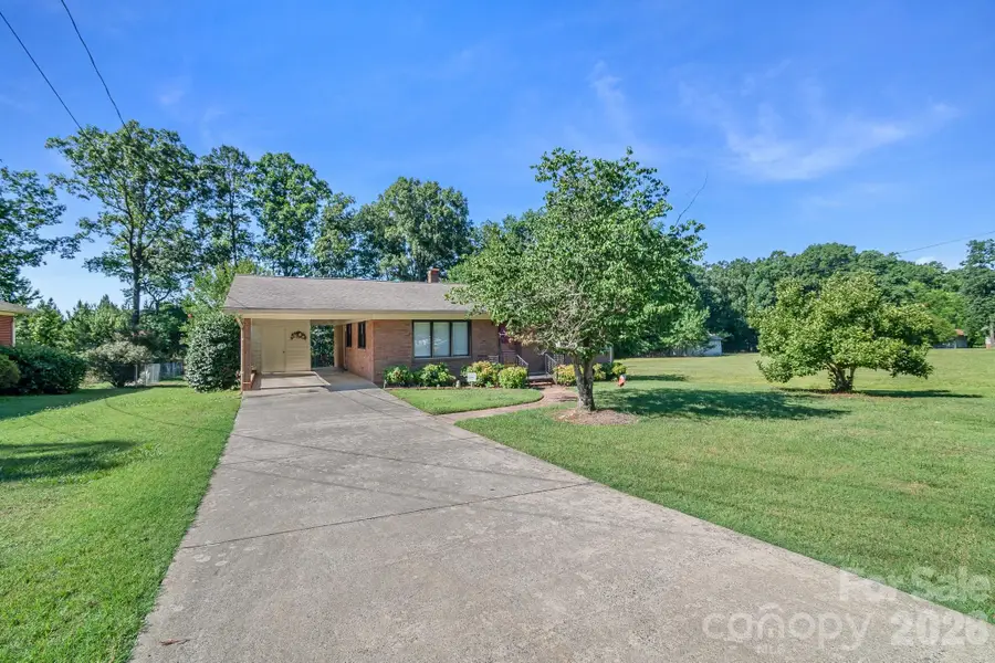 1340 E Cannon Avenue, Albemarle, NC 28001 - #2