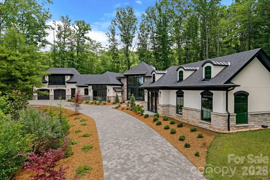 504 Hollow Trail, Asheville, NC 28803 - #2