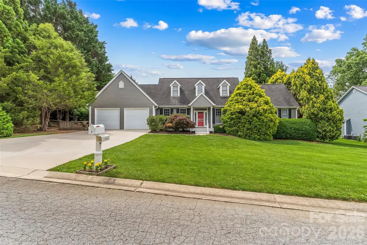 6 Southbrook Drive, Fletcher, NC 28732 - #1