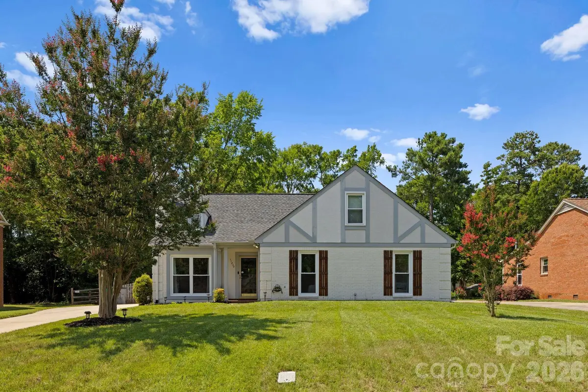 11232 Coachman Circle, Charlotte, NC 28277 - #1