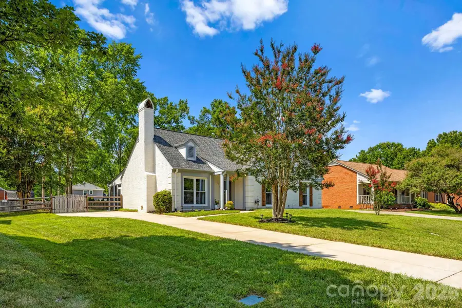 11232 Coachman Circle, Charlotte, NC 28277 - #3