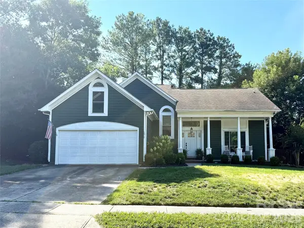 12210 Landing Green Drive, Charlotte, NC 28277