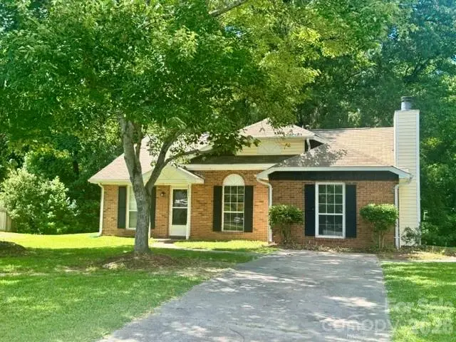 8029 Glencannon Drive, Charlotte, NC 28227 - #2